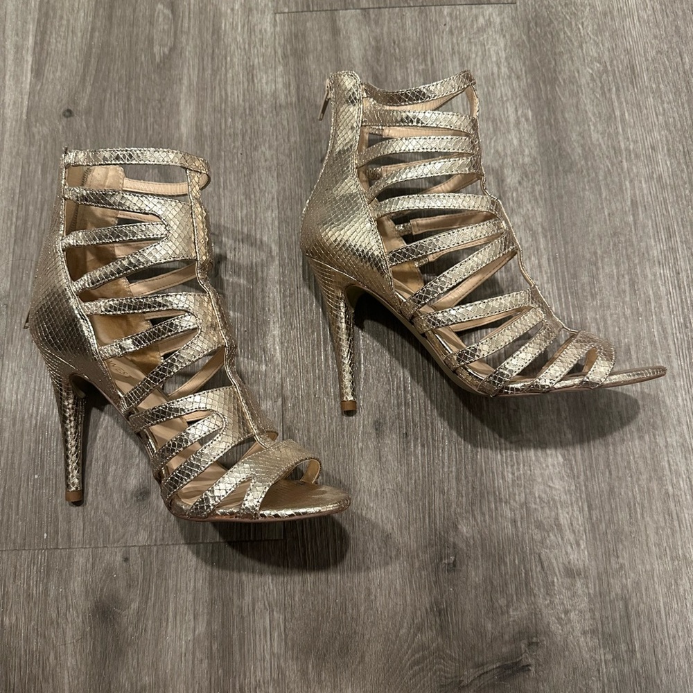 Nine West gold heels